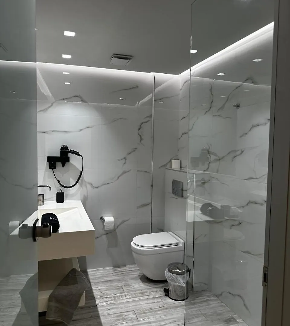 Aithra Hotel Paradisos